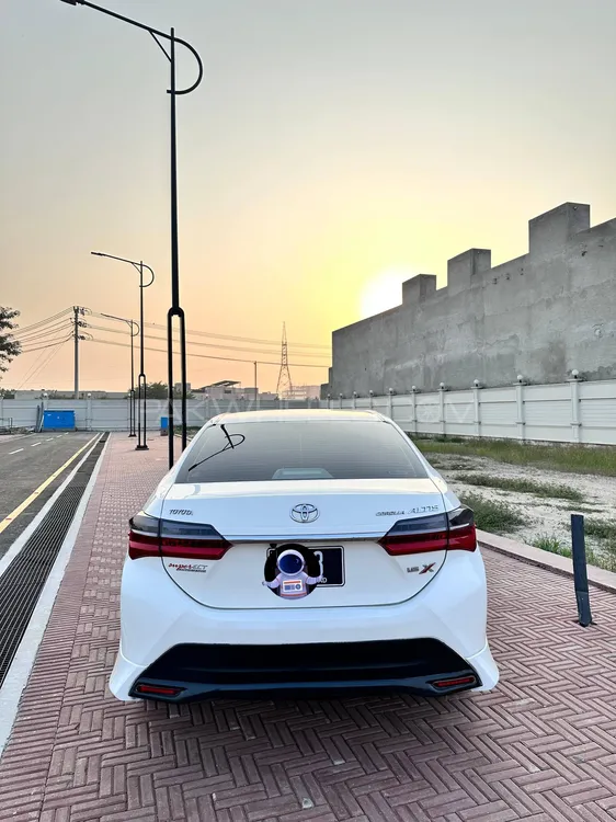 Toyota Corolla 2021 for Sale in Faisalabad Toyota Corolla 2021 for Sale in Faisalabad Image-3