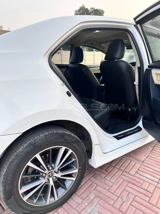 Toyota Corolla 2021 for Sale in Faisalabad Toyota Corolla 2021 for Sale in Faisalabad Image-12
