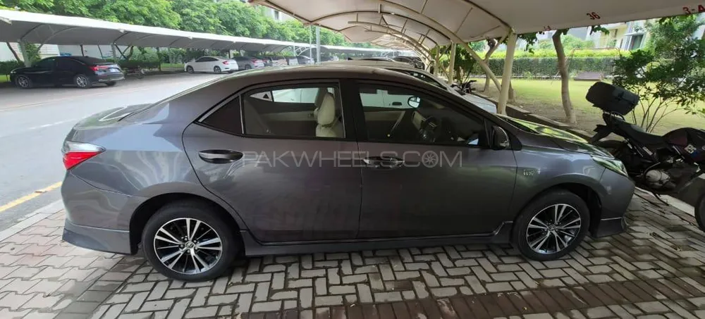 Toyota Corolla 2021 for Sale in Lahore Toyota Corolla 2021 for Sale in Lahore Image-5