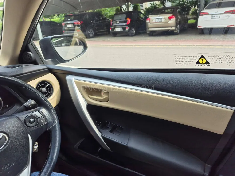Toyota Corolla 2021 for Sale in Lahore Toyota Corolla 2021 for Sale in Lahore Image-7