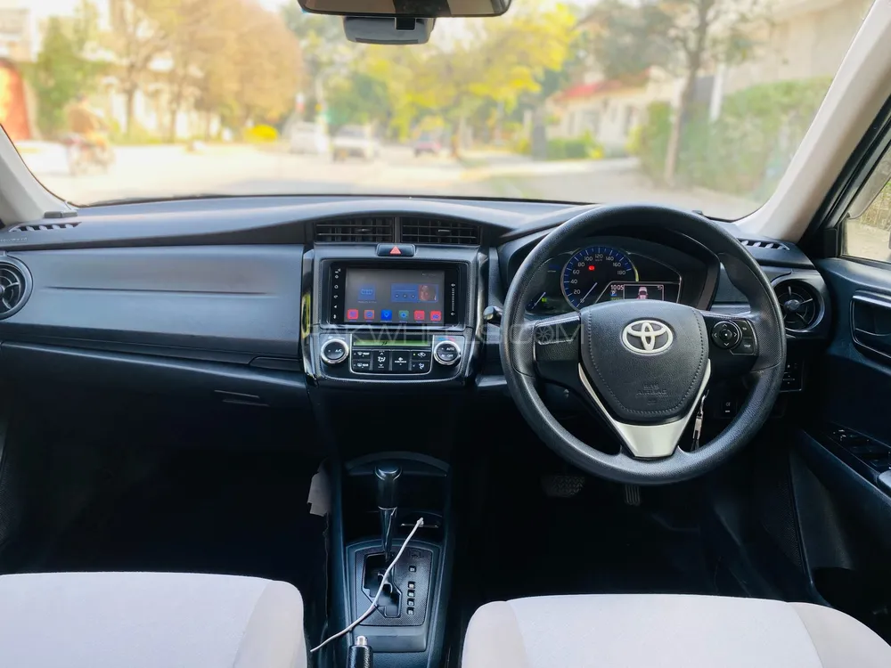 Toyota Corolla Axio 2016 for Sale in Islamabad Toyota Corolla Axio 2016 for Sale in Islamabad Image-7