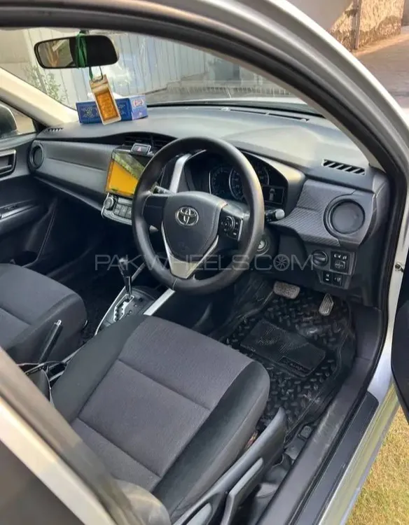 Toyota Corolla Fielder 2015 for Sale in Peshawar Toyota Corolla Fielder 2015 for Sale in Peshawar Image-4