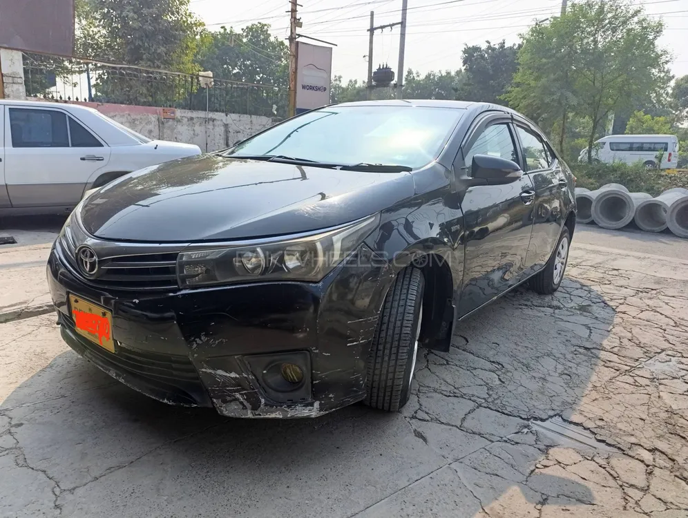 Toyota Corolla 2015 for Sale in Lahore Toyota Corolla 2015 for Sale in Lahore Image-1