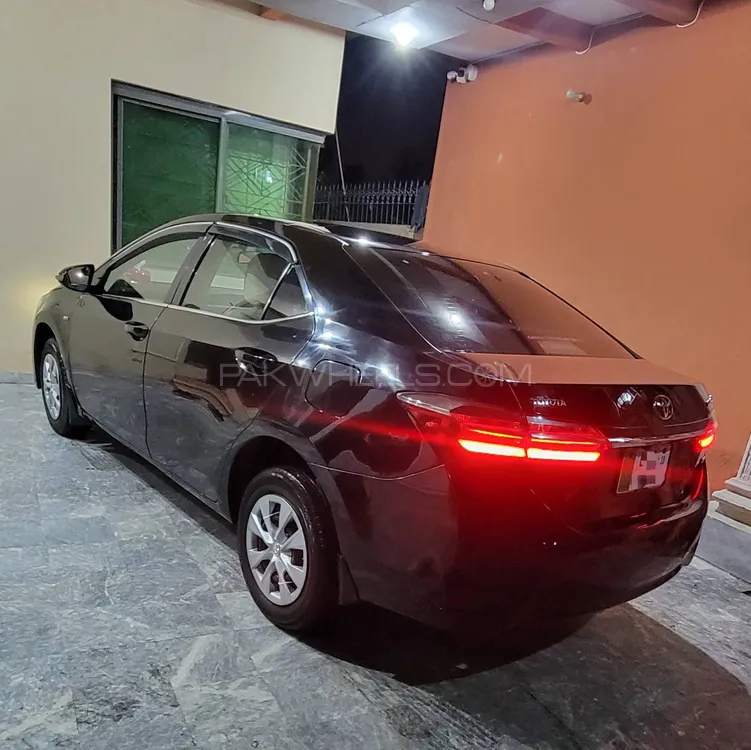Toyota Corolla 2018 for Sale in Lahore Toyota Corolla 2018 for Sale in Lahore Image-19