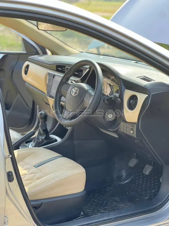 Toyota Corolla 2019 for Sale in Lahore Toyota Corolla 2019 for Sale in Lahore Image-15