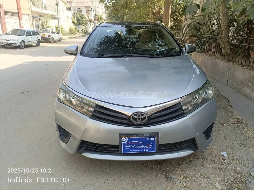 ٹویوٹا کرولا 2015 for Sale in کراچی Image-1