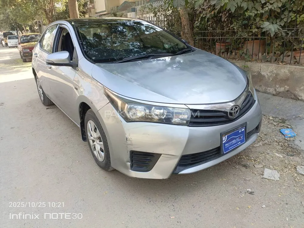 Toyota Corolla 2015 for Sale in Karachi Toyota Corolla 2015 for Sale in Karachi Image-2