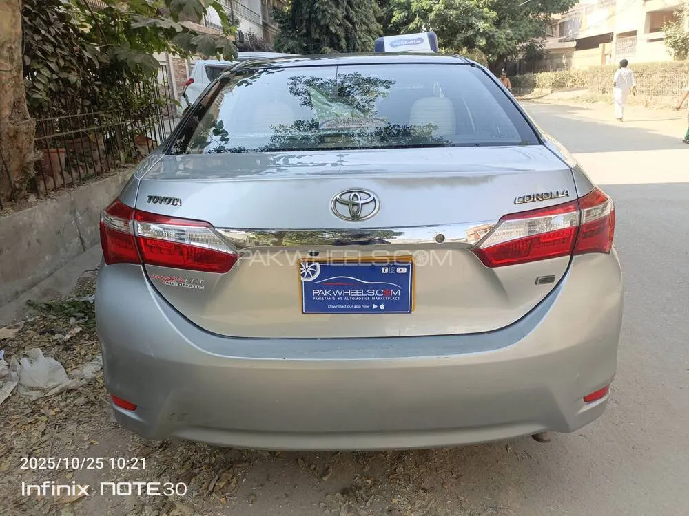 Toyota Corolla 2015 for Sale in Karachi Toyota Corolla 2015 for Sale in Karachi Image-6