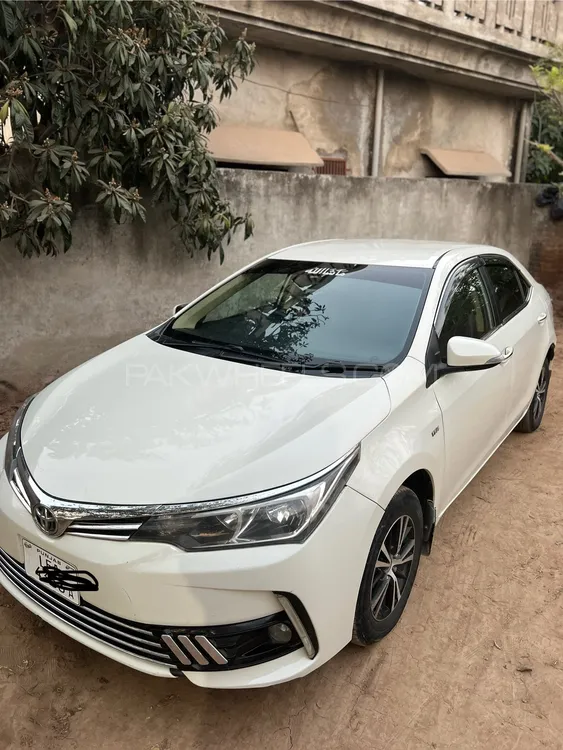 Toyota Corolla 2017 for Sale in Jalalpur Jattan Toyota Corolla 2017 for Sale in Jalalpur Jattan Image-2