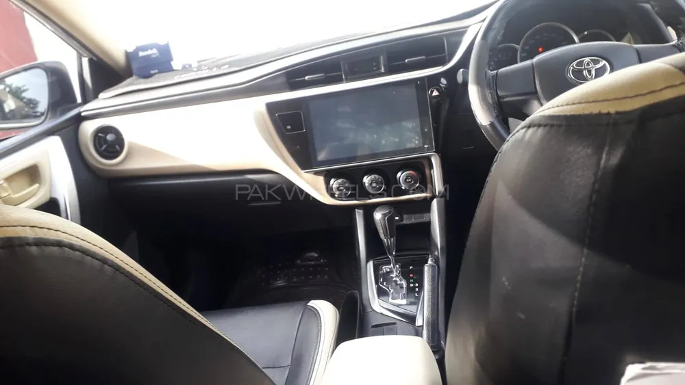 Toyota Corolla 2017 for Sale in Multan Toyota Corolla 2017 for Sale in Multan Image-4