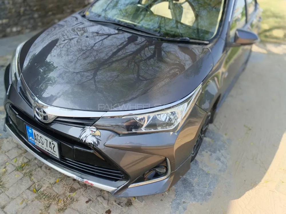 Toyota Corolla 2017 for Sale in Jalalpur Jattan Toyota Corolla 2017 for Sale in Jalalpur Jattan Image-1