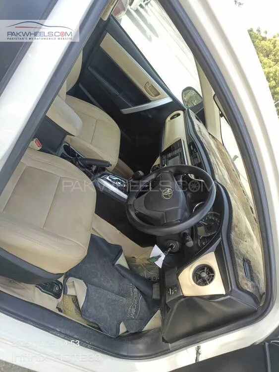 Toyota Corolla 2019 for Sale in Karachi Toyota Corolla 2019 for Sale in Karachi Image-10