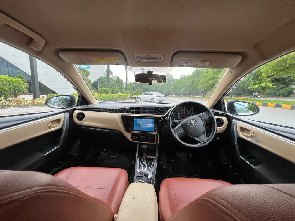 Toyota Corolla 2019 for Sale in Abbottabad Toyota Corolla 2019 for Sale in Abbottabad Image-10