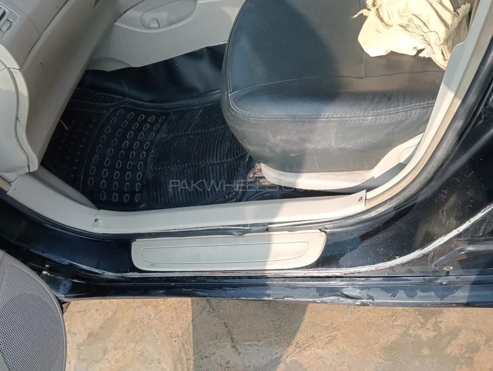 Toyota Corolla 2011 for Sale in Multan Toyota Corolla 2011 for Sale in Multan Image-10