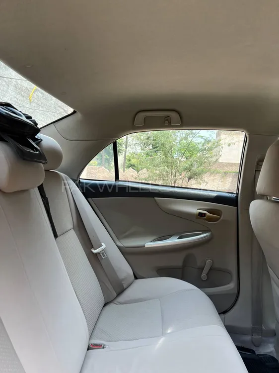 Toyota Corolla 2012 for Sale in Multan Toyota Corolla 2012 for Sale in Multan Image-9
