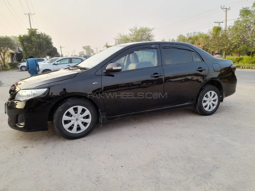 Toyota Corolla 2012 for Sale in Lahore Toyota Corolla 2012 for Sale in Lahore Image-9