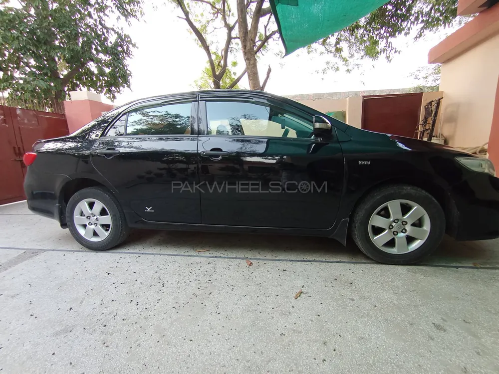 Toyota Corolla 2014 for Sale in Lahore Toyota Corolla 2014 for Sale in Lahore Image-5
