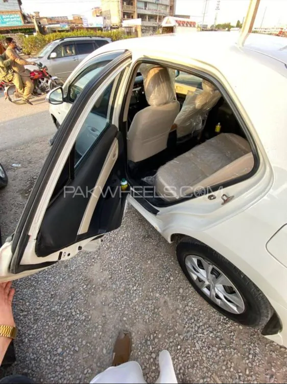 Toyota Corolla 2015 for Sale in Peshawar Toyota Corolla 2015 for Sale in Peshawar Image-7