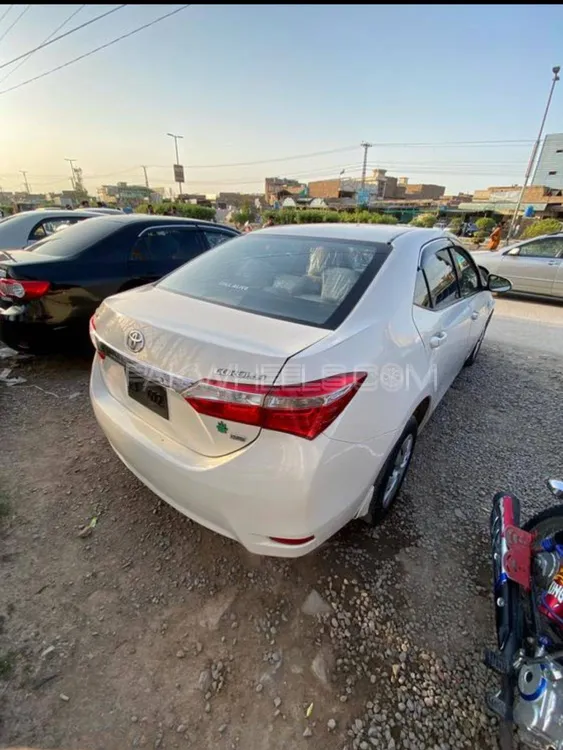 Toyota Corolla 2015 for Sale in Peshawar Toyota Corolla 2015 for Sale in Peshawar Image-6