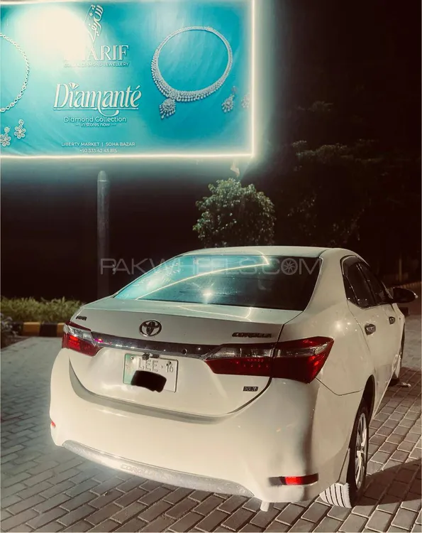 Toyota Corolla 2016 for Sale in Lahore Toyota Corolla 2016 for Sale in Lahore Image-8
