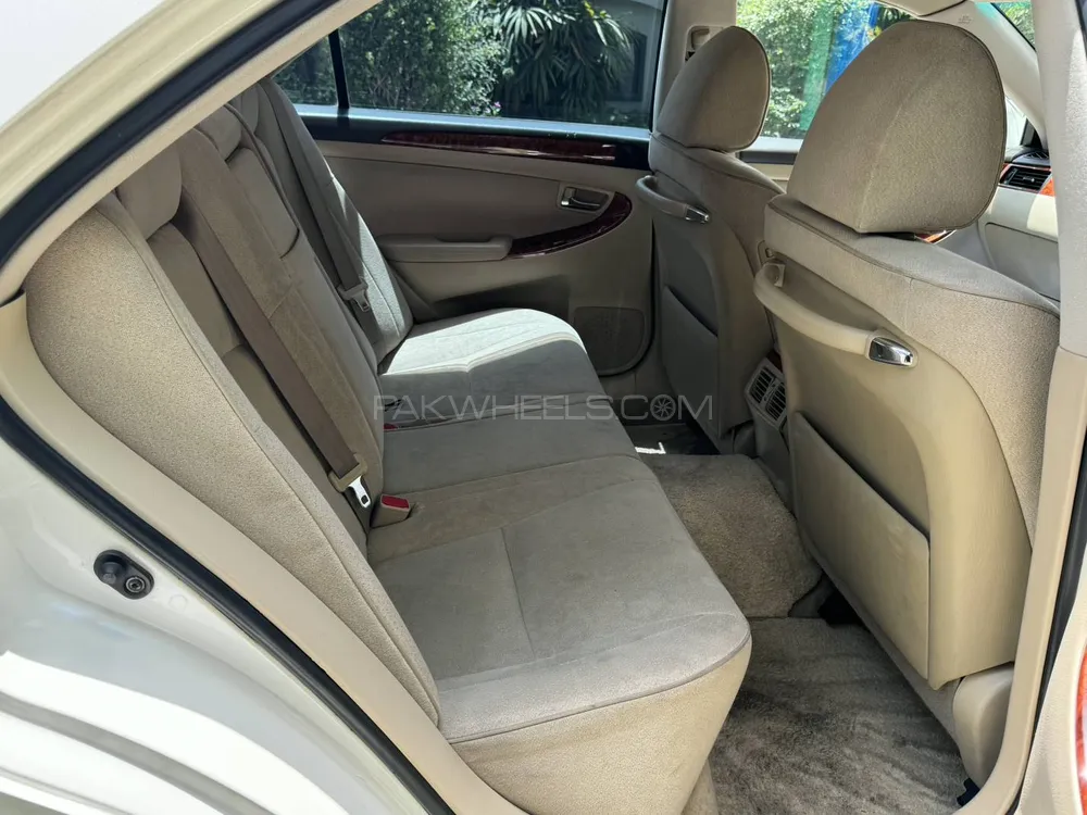 Toyota Crown 2004 for Sale in Lahore Toyota Crown 2004 for Sale in Lahore Image-7