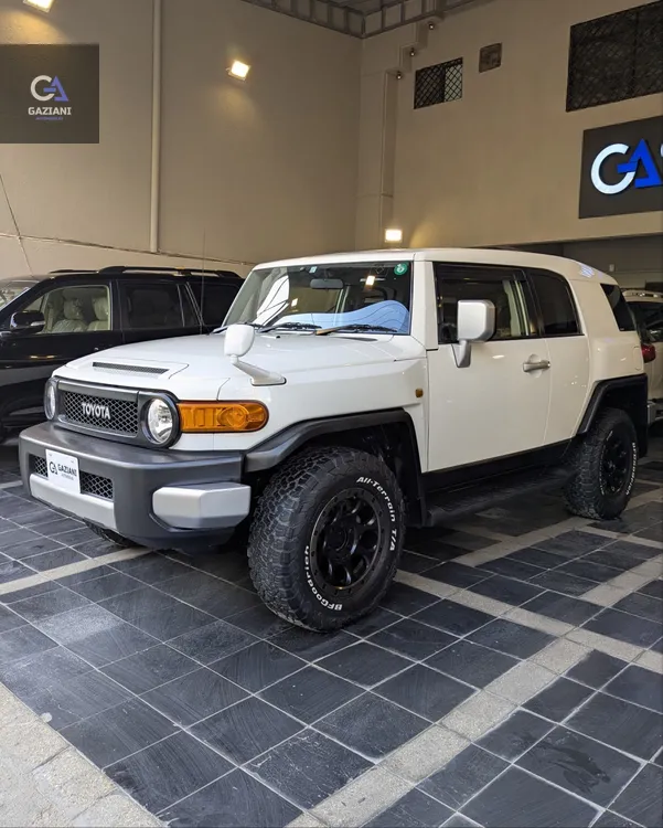 Toyota Fj Cruiser 2017 for Sale in Karachi Toyota Fj Cruiser 2017 for Sale in Karachi Image-4