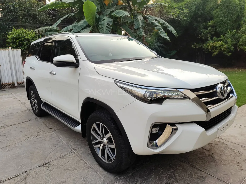 Toyota Fortuner 2018 for Sale in Lahore Toyota Fortuner 2018 for Sale in Lahore Image-4