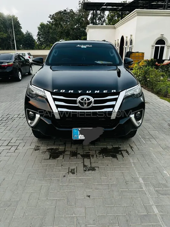 Toyota Fortuner 2019 for Sale in Lahore Toyota Fortuner 2019 for Sale in Lahore Image-3