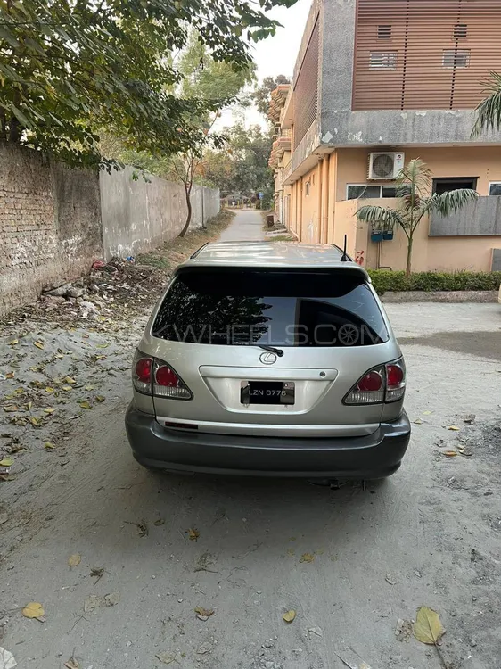 Toyota Harrier 2002 for Sale in Islamabad Toyota Harrier 2002 for Sale in Islamabad Image-6