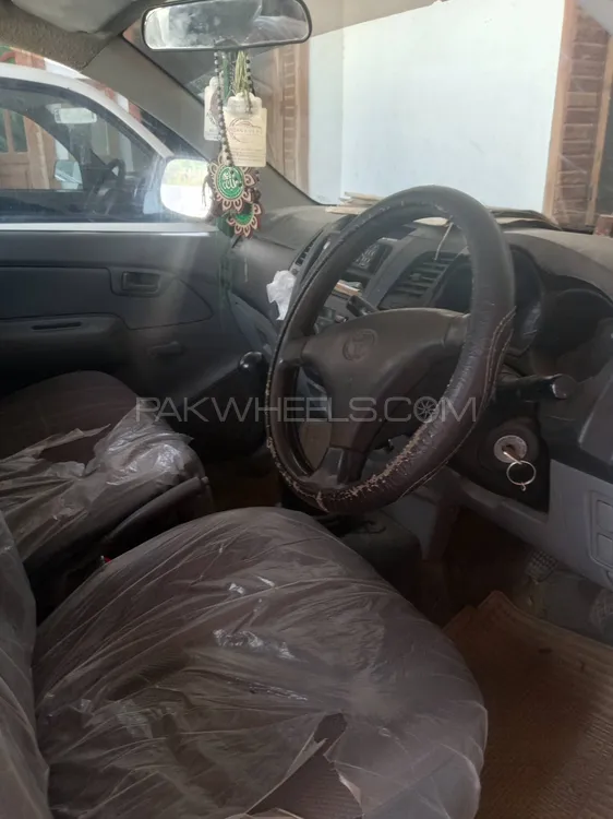 Toyota Hilux 2012 for Sale in Swabi Toyota Hilux 2012 for Sale in Swabi Image-2