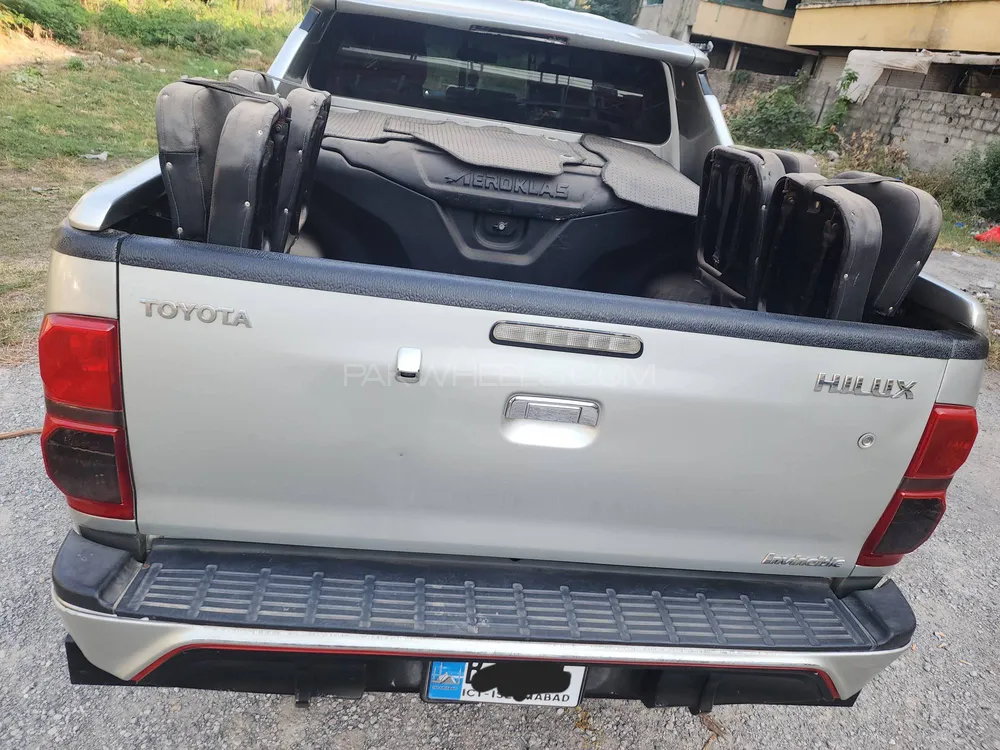 Toyota Hilux 2012 for Sale in Rawalpindi Toyota Hilux 2012 for Sale in Rawalpindi Image-5