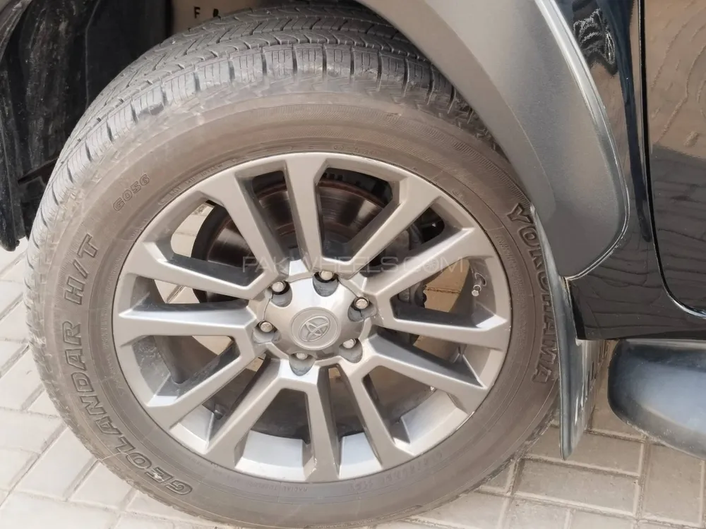 Toyota Hilux 2022 for Sale in Sialkot Toyota Hilux 2022 for Sale in Sialkot Image-8
