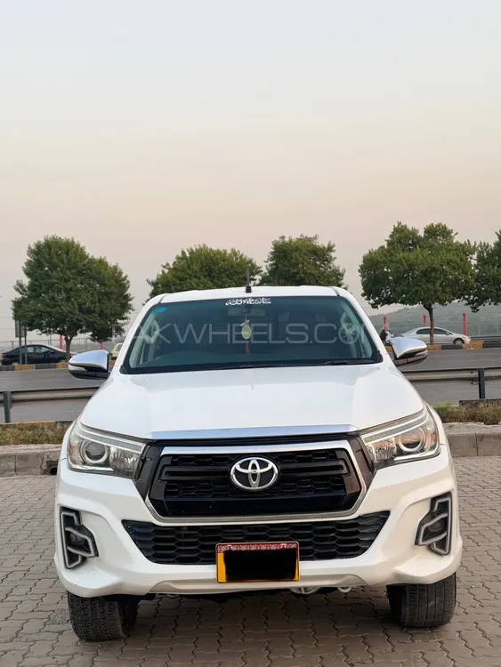 Toyota Hilux 2019 for Sale in Islamabad Toyota Hilux 2019 for Sale in Islamabad Image-3