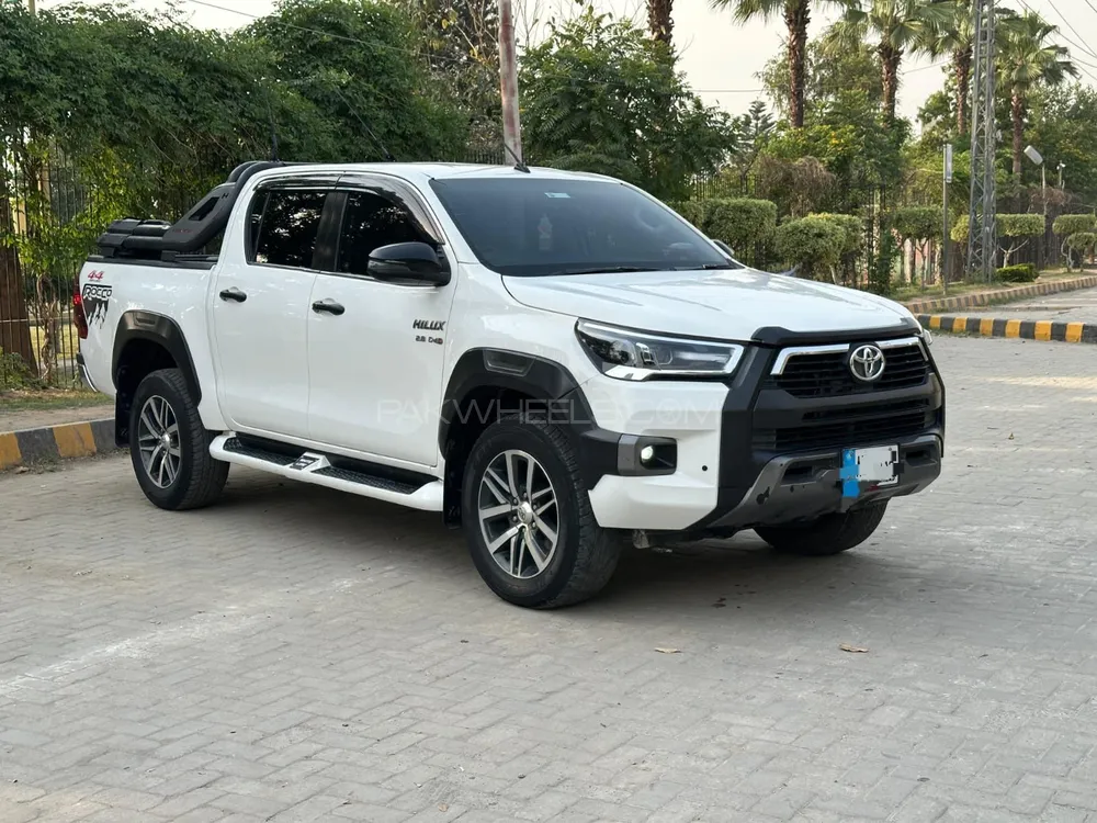 Toyota Hilux 2021 for Sale in Rawalpindi Toyota Hilux 2021 for Sale in Rawalpindi Image-2