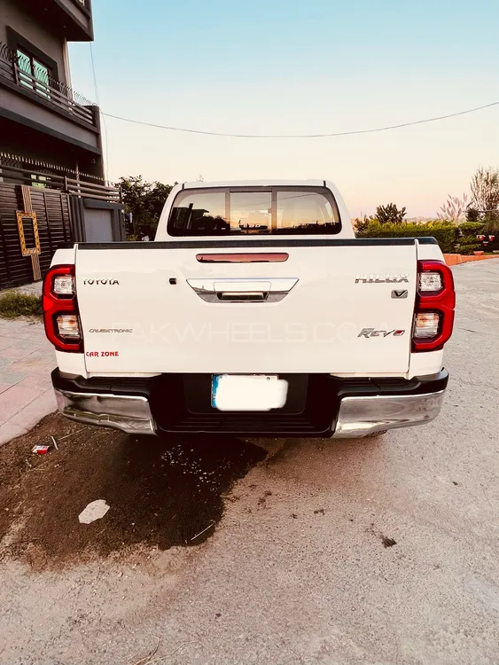 Toyota Hilux 2021 for Sale in Islamabad Toyota Hilux 2021 for Sale in Islamabad Image-5