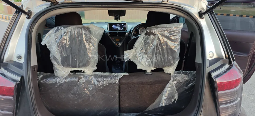 Toyota iQ 2009 for Sale in Multan Toyota iQ 2009 for Sale in Multan Image-13