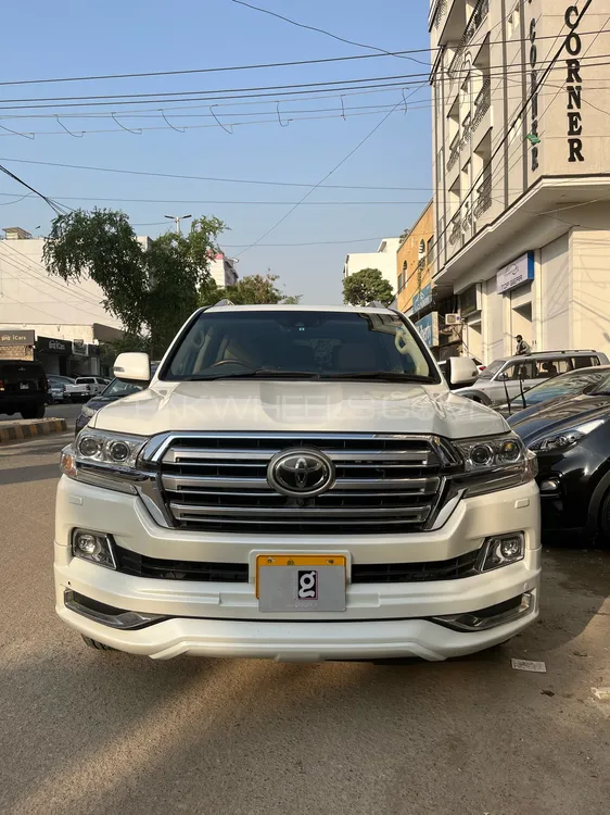 Toyota Land Cruiser 2016 for Sale in Karachi Toyota Land Cruiser 2016 for Sale in Karachi Image-1
