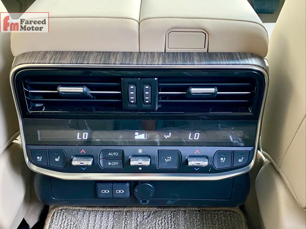 Toyota Land Cruiser 2022 for Sale in Karachi Toyota Land Cruiser 2022 for Sale in Karachi Image-7