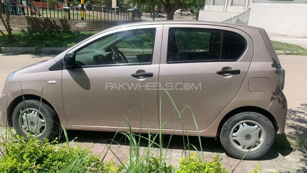 Toyota Pixis Epoch 2017 for Sale in Islamabad Toyota Pixis Epoch 2017 for Sale in Islamabad Image-5