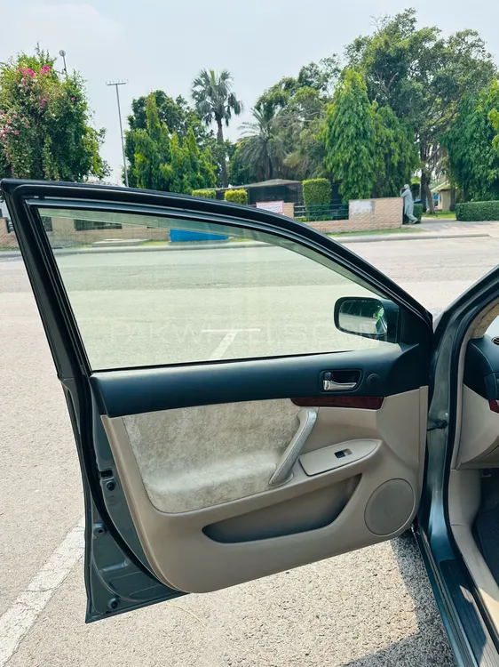 Toyota Premio 2004 for Sale in Lahore Toyota Premio 2004 for Sale in Lahore Image-14