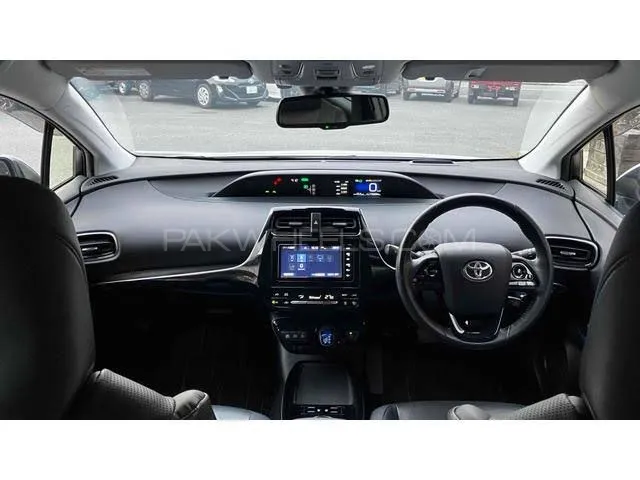 Toyota Prius 2019 for Sale in Peshawar Toyota Prius 2019 for Sale in Peshawar Image-3