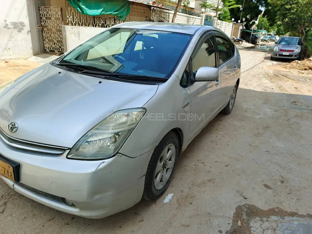 Toyota Prius 2007 for Sale in Karachi Toyota Prius 2007 for Sale in Karachi Image-1