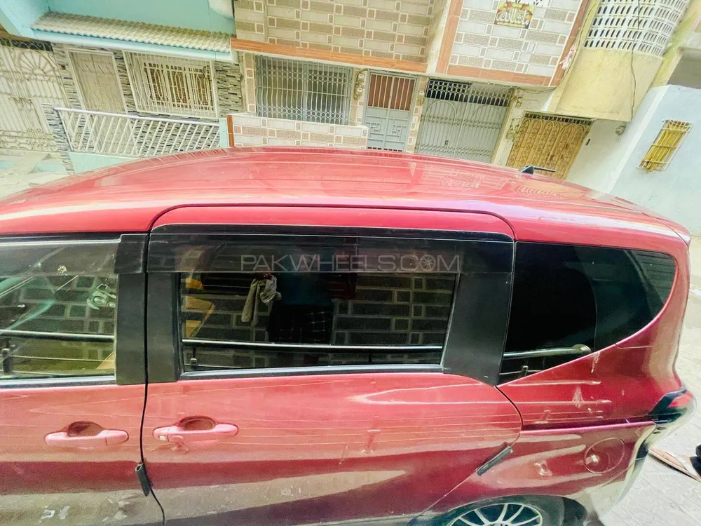 Toyota Sienta 2017 for Sale in Karachi Toyota Sienta 2017 for Sale in Karachi Image-4