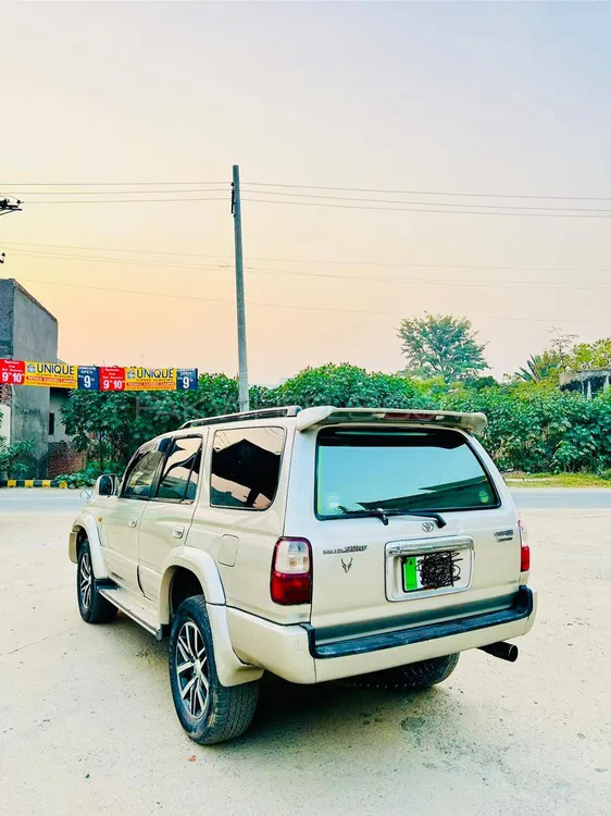 Toyota Surf 1996 for Sale in Lahore Toyota Surf 1996 for Sale in Lahore Image-2