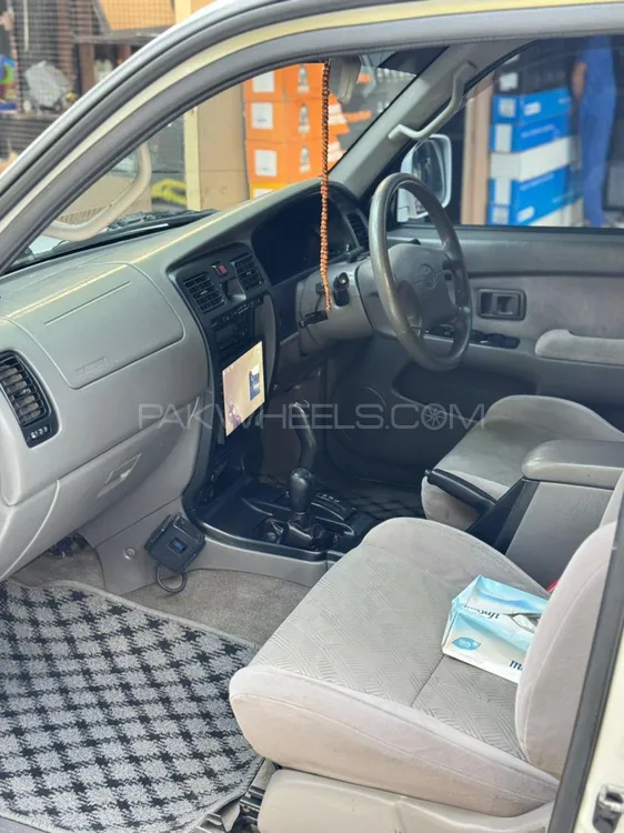 Toyota Surf 2001 for Sale in D.G.Khan Toyota Surf 2001 for Sale in D.G.Khan Image-9