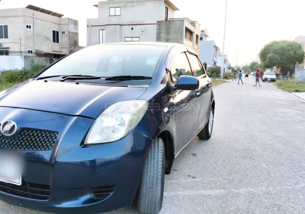 Toyota Vitz 2005 for Sale in Lahore Toyota Vitz 2005 for Sale in Lahore Image-4