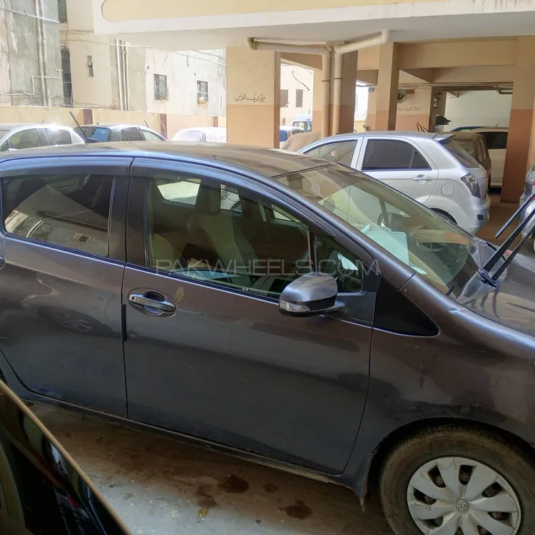 Toyota Vitz 2011 for Sale in Karachi Toyota Vitz 2011 for Sale in Karachi Image-5
