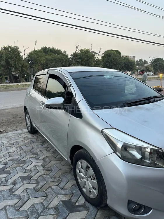 Toyota Vitz 2011 for Sale in Hassan abdal Toyota Vitz 2011 for Sale in Hassan abdal Image-2