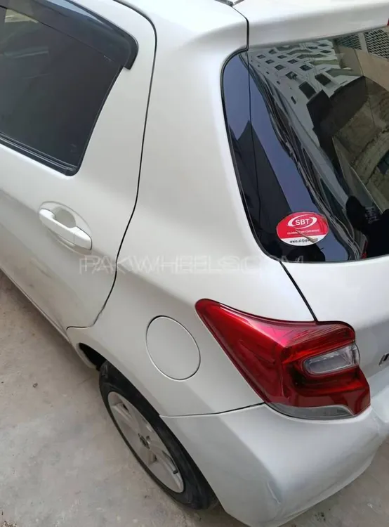 Toyota Vitz 2015 for Sale in Karachi Toyota Vitz 2015 for Sale in Karachi Image-10