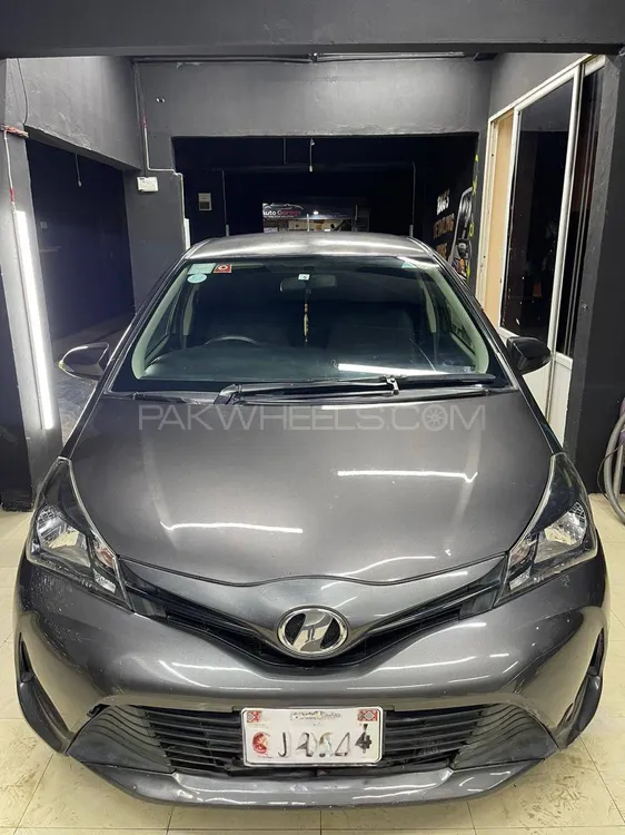 Toyota Vitz 2016 for Sale in Karachi Toyota Vitz 2016 for Sale in Karachi Image-1